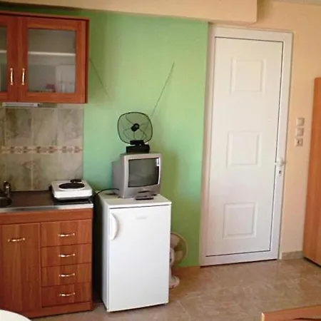 Nitsa 公寓式酒店 3*