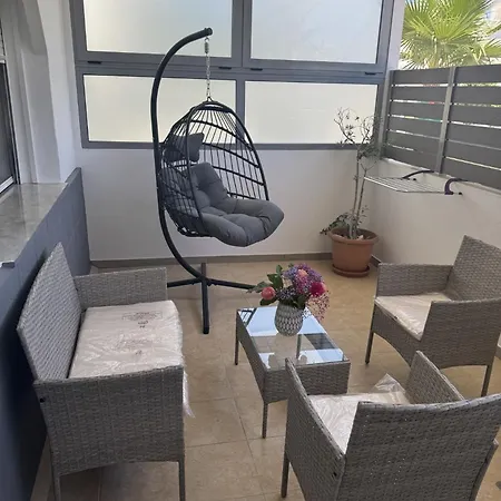 公寓式酒店 Nitsa