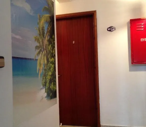 Ξενοδοχείο με διαμερίσματα Nitsa